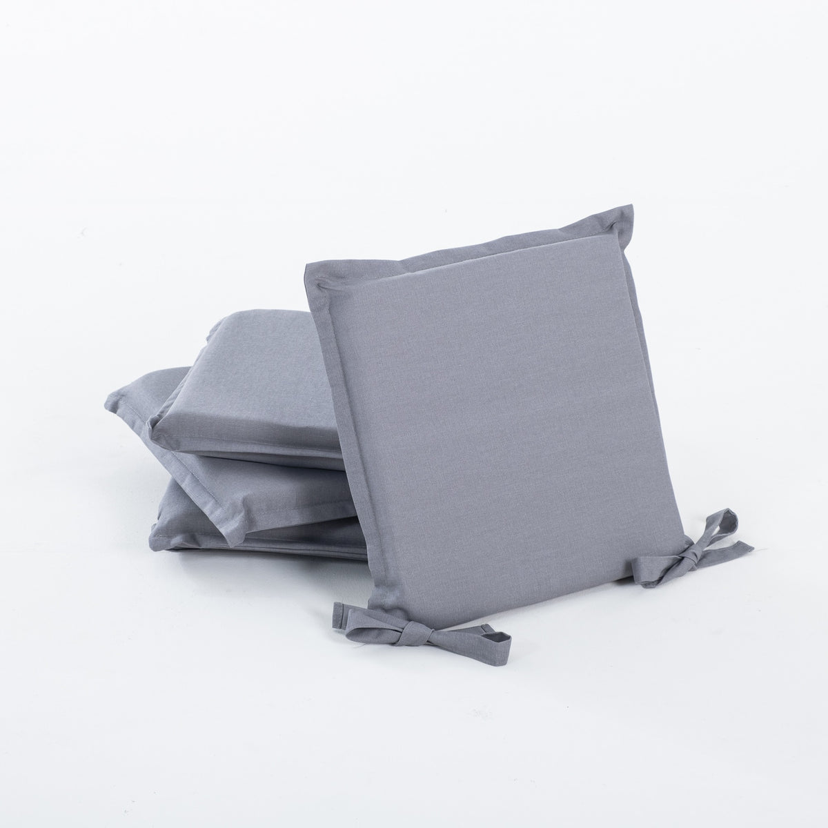 Cuscini per sedie con laccetti in cotone e volant decorativo, colore grigio
