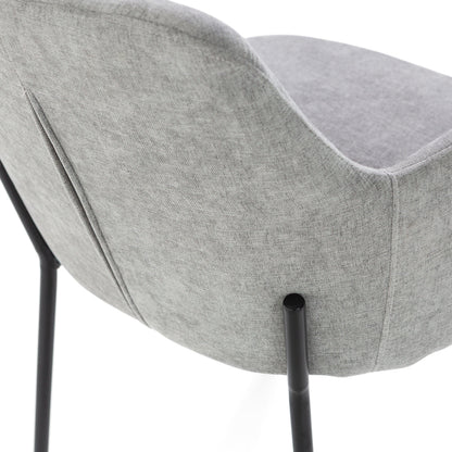 Rachele – Poltroncina in tessuto con gambe in metallo
