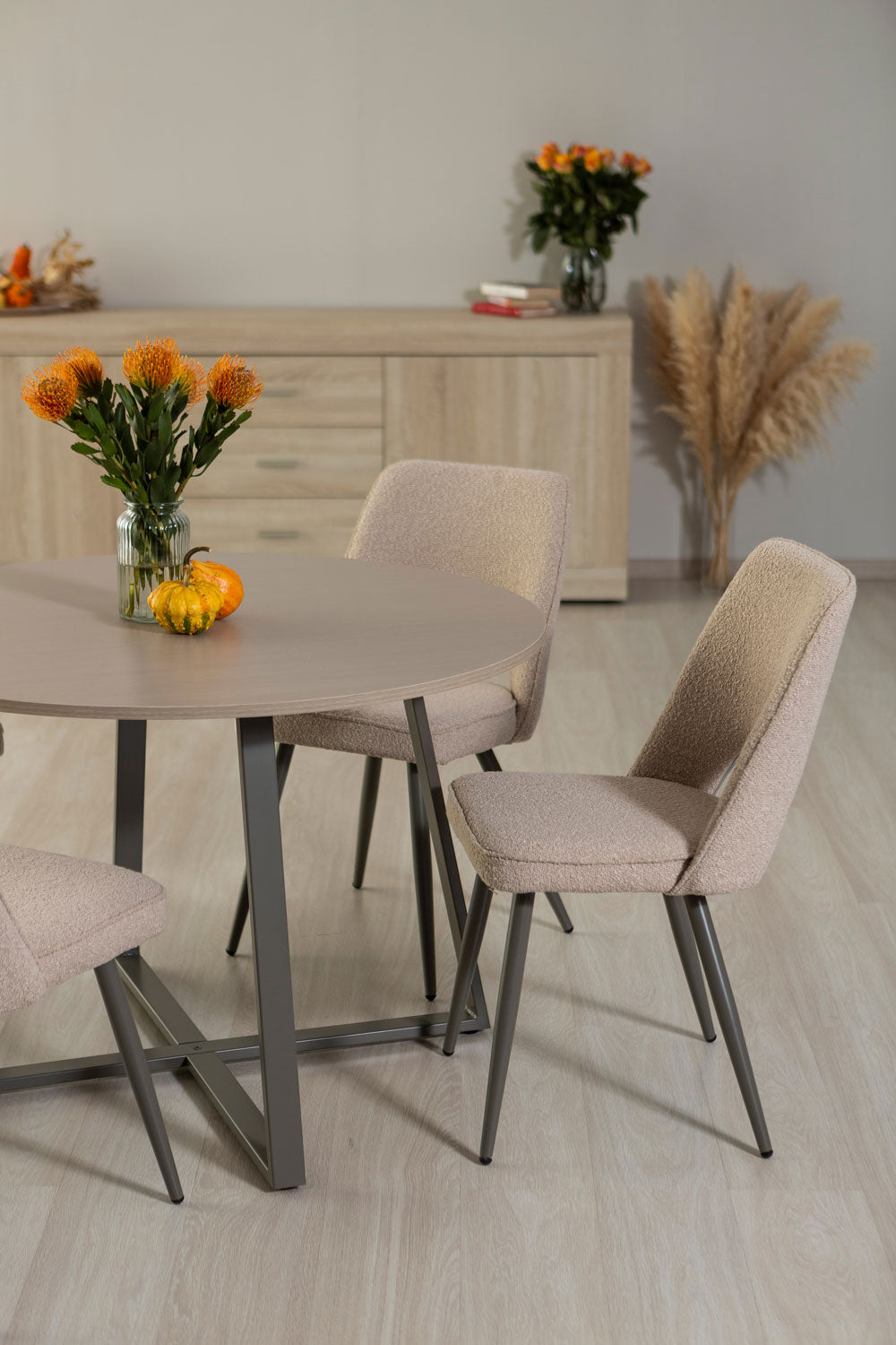 DAMIANO ROUND TABLE
