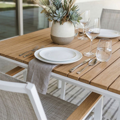 NOÈ + 6 DEVA DINING SET