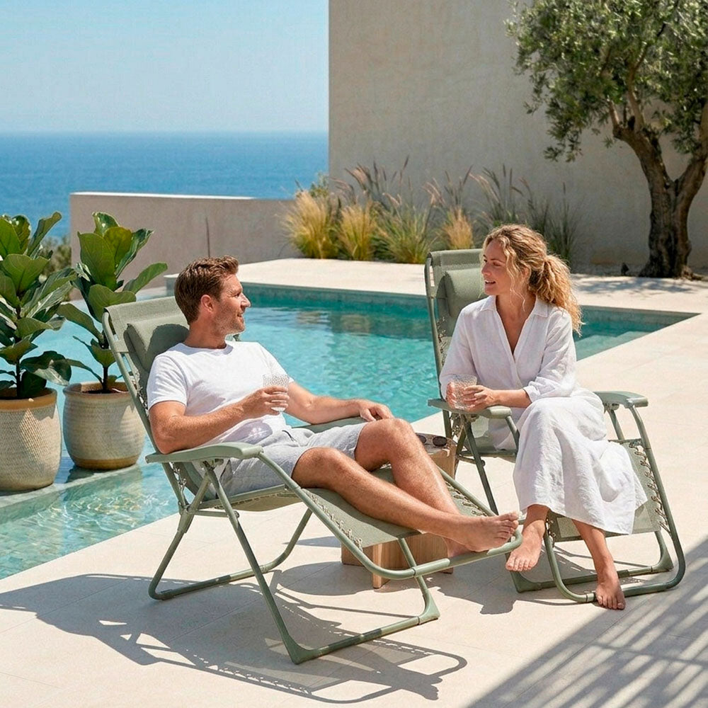 VELA ZERO GRAVITY CHAIRS 